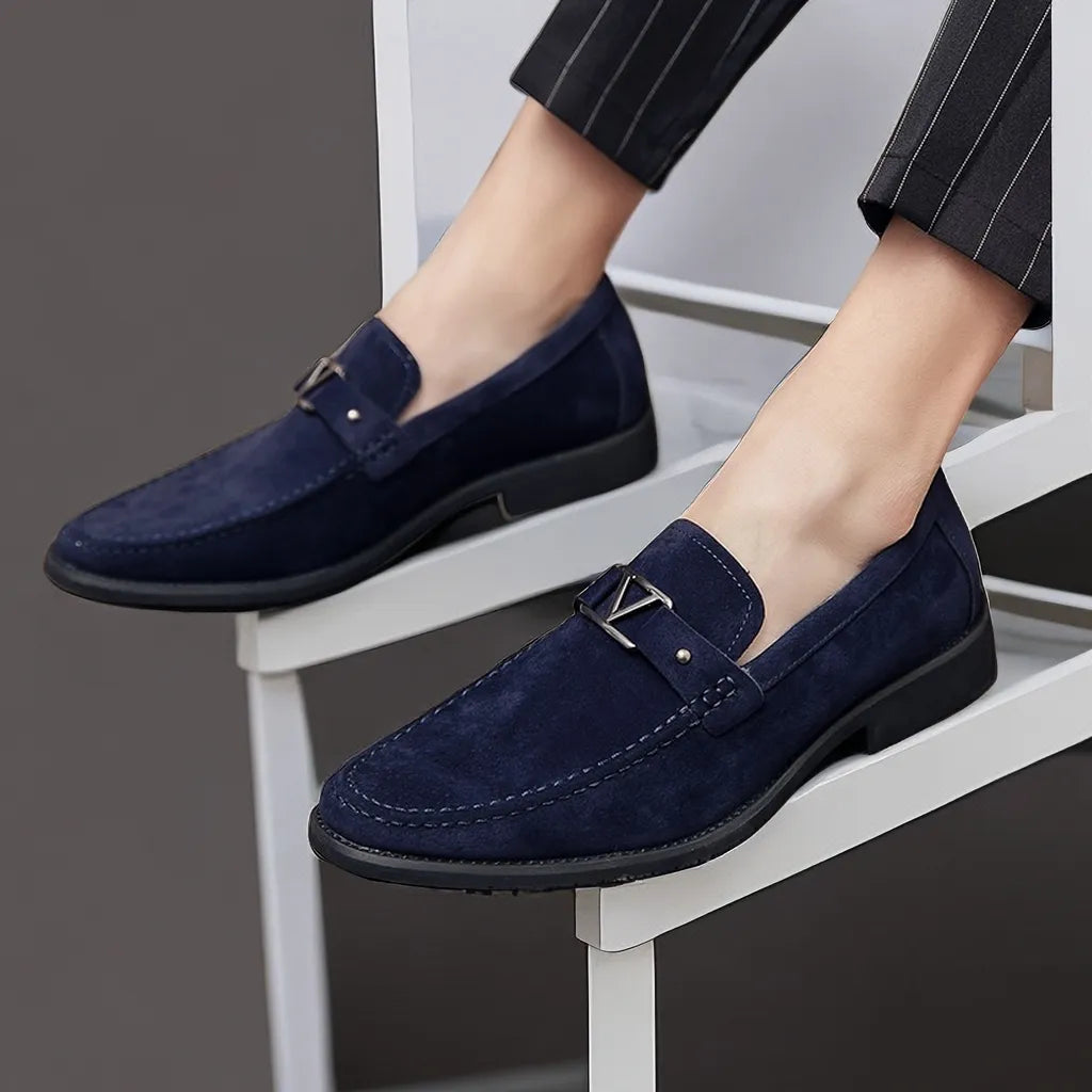 Lignes Parisiennes™ | Mocassins en daim fabriqués à la main