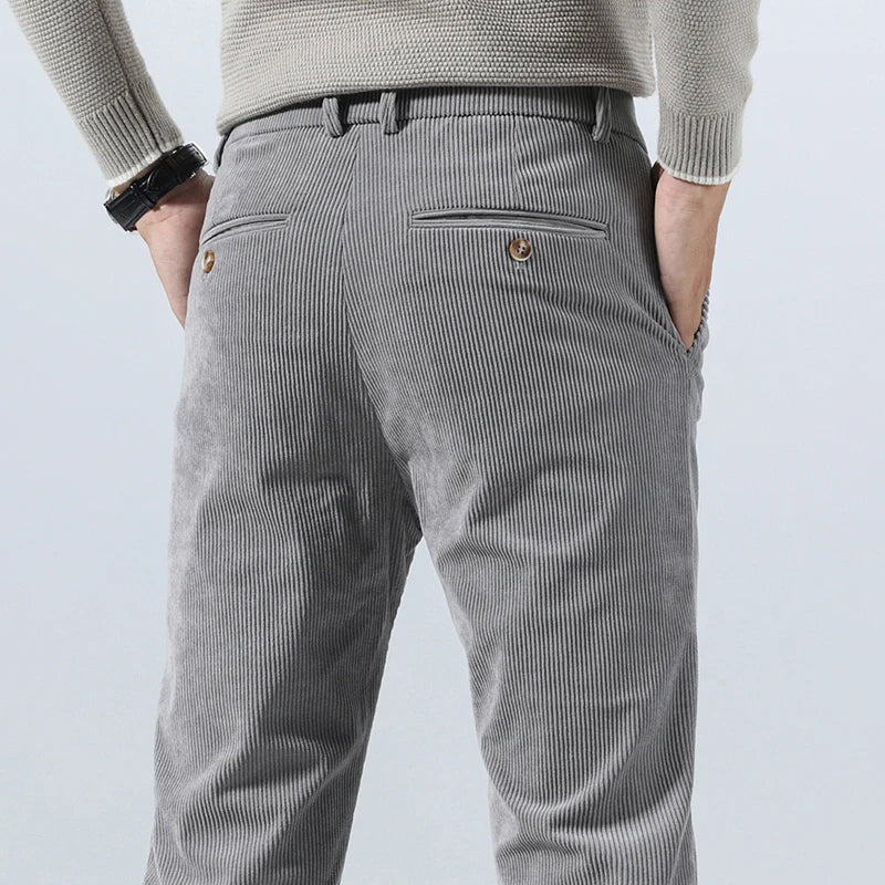 Lignes Parisiennes™ | Pantalon en velours côtelé