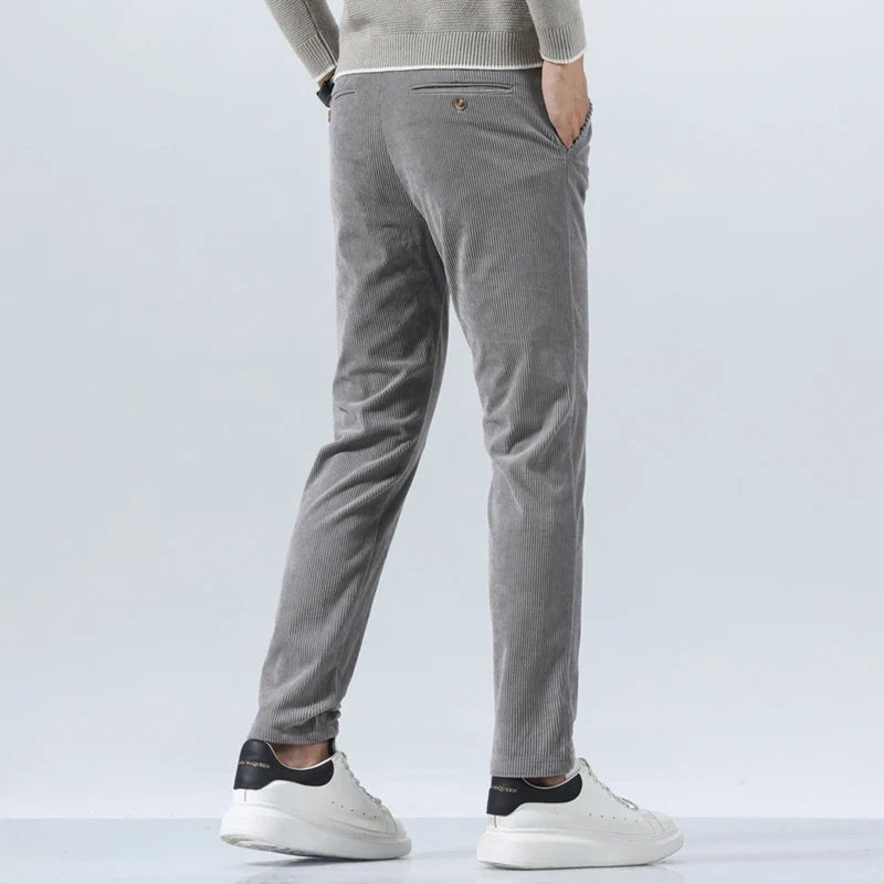 Lignes Parisiennes™ | Pantalon en velours côtelé