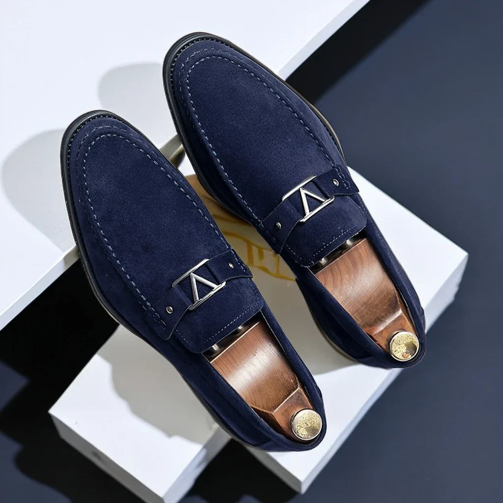 Lignes Parisiennes™ | Mocassins en daim fabriqués à la main