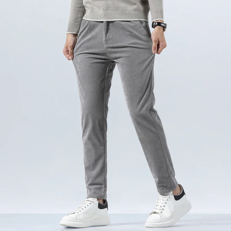 Lignes Parisiennes™ | Pantalon en velours côtelé