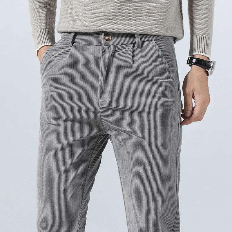 Lignes Parisiennes™ | Pantalon en velours côtelé